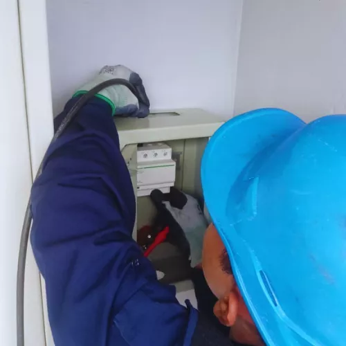 jasa pemasangan arrester pt. sempurna karya esa hubungi 085811563843